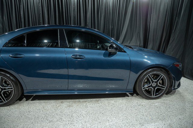 Used 2022 Mercedes-Benz CLA 250 4MATIC image 4