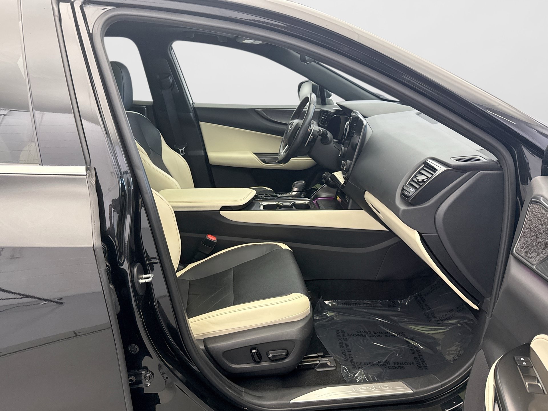 Used 2024 Lexus NX 350 AWD w/ Vision Package image 17