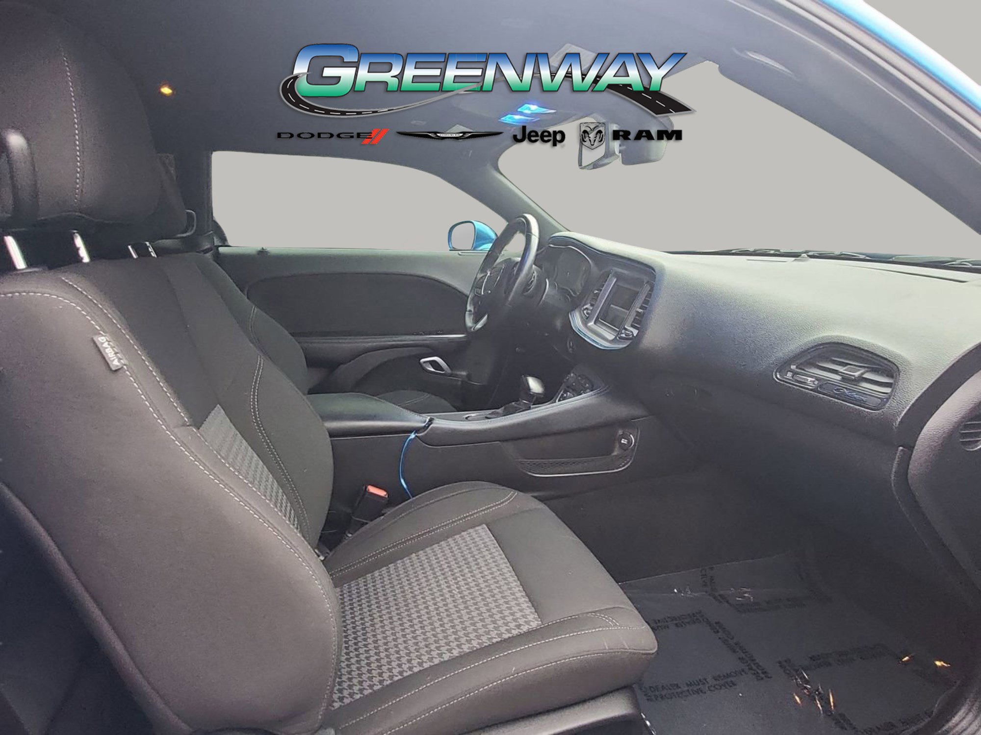 Used 2023 Dodge Challenger SXT w/ Blacktop Package image 8