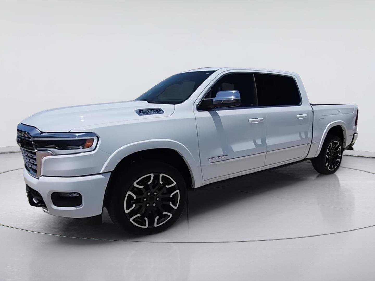 Used 2025 RAM 1500 Limited w/ Bed Utility Group AWD/4WD image 4