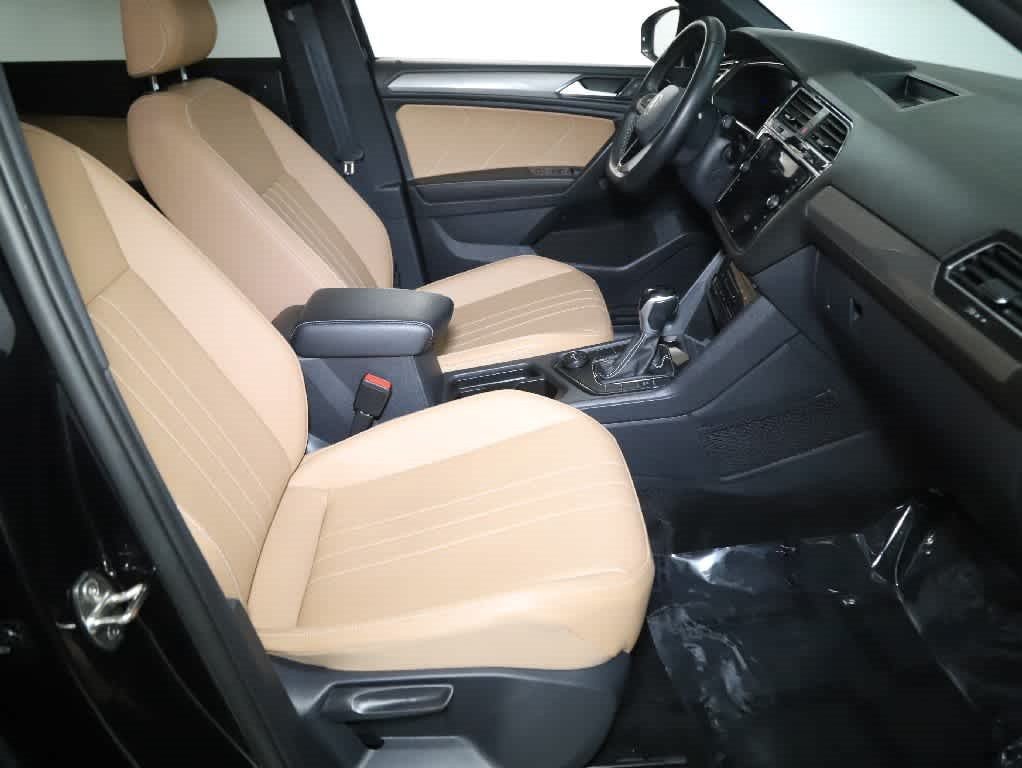 Certified 2023 Volkswagen Tiguan SE AWD/4WD image 34