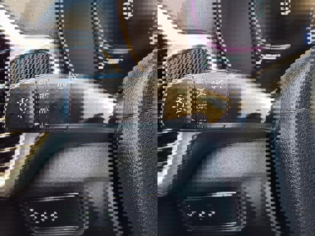 Used 2023 Kia Soul LX image 13