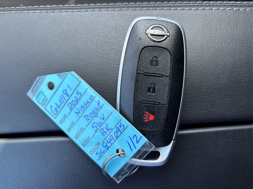 Certified 2025 Nissan Rogue S image 34