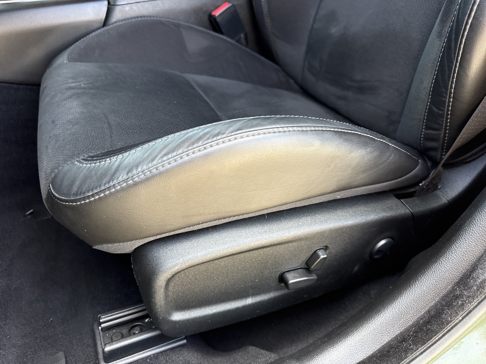 Used 2022 Dodge Charger Scat Pack w/ Plus Group RWD image 12