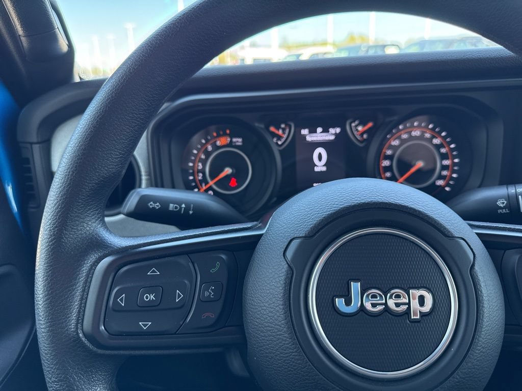 Used 2024 Jeep Wrangler Unlimited Sport AWD/4WD image 28