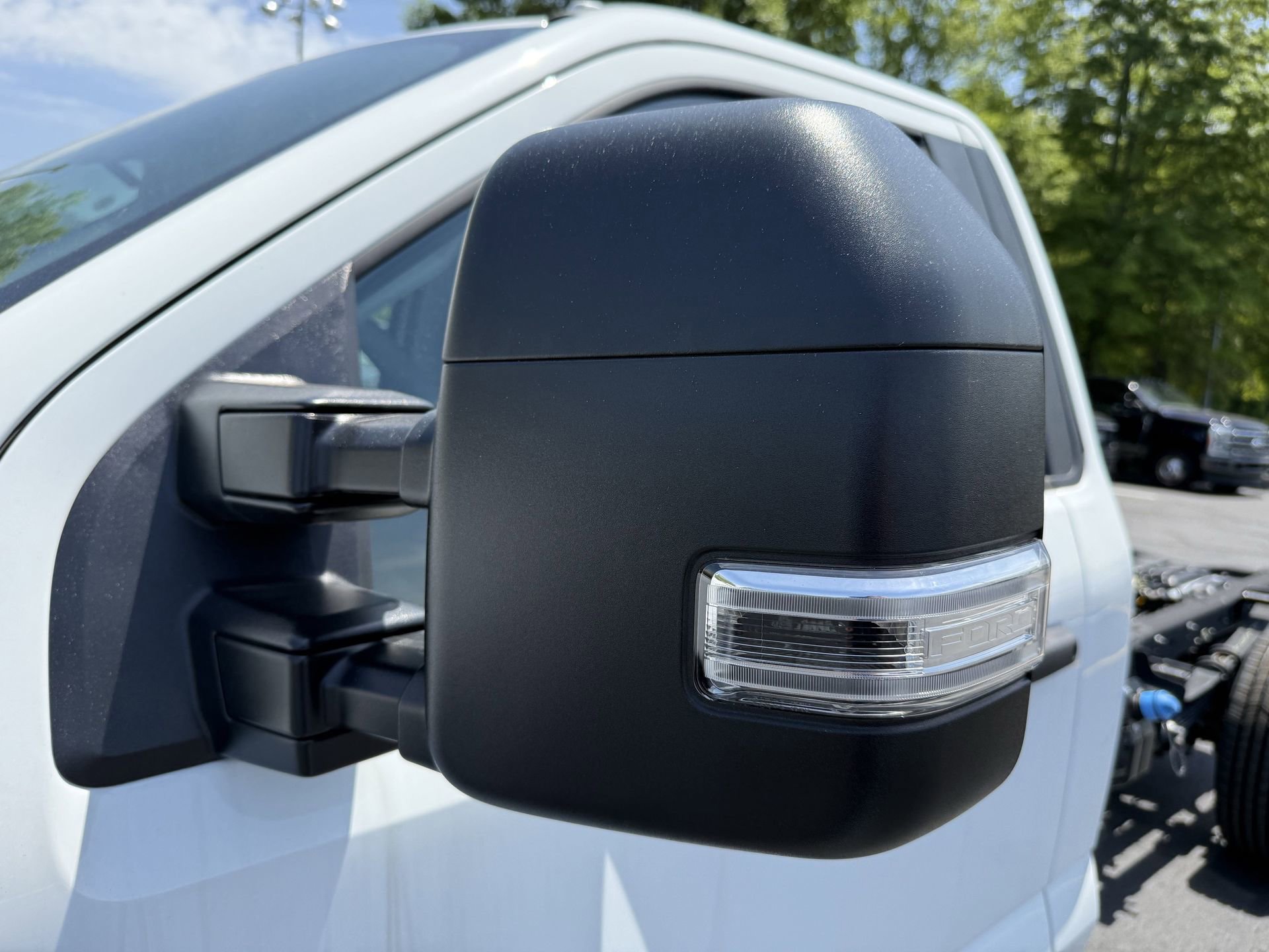 New 2024 Ford F350 XL w/ XL Chrome Package image 28