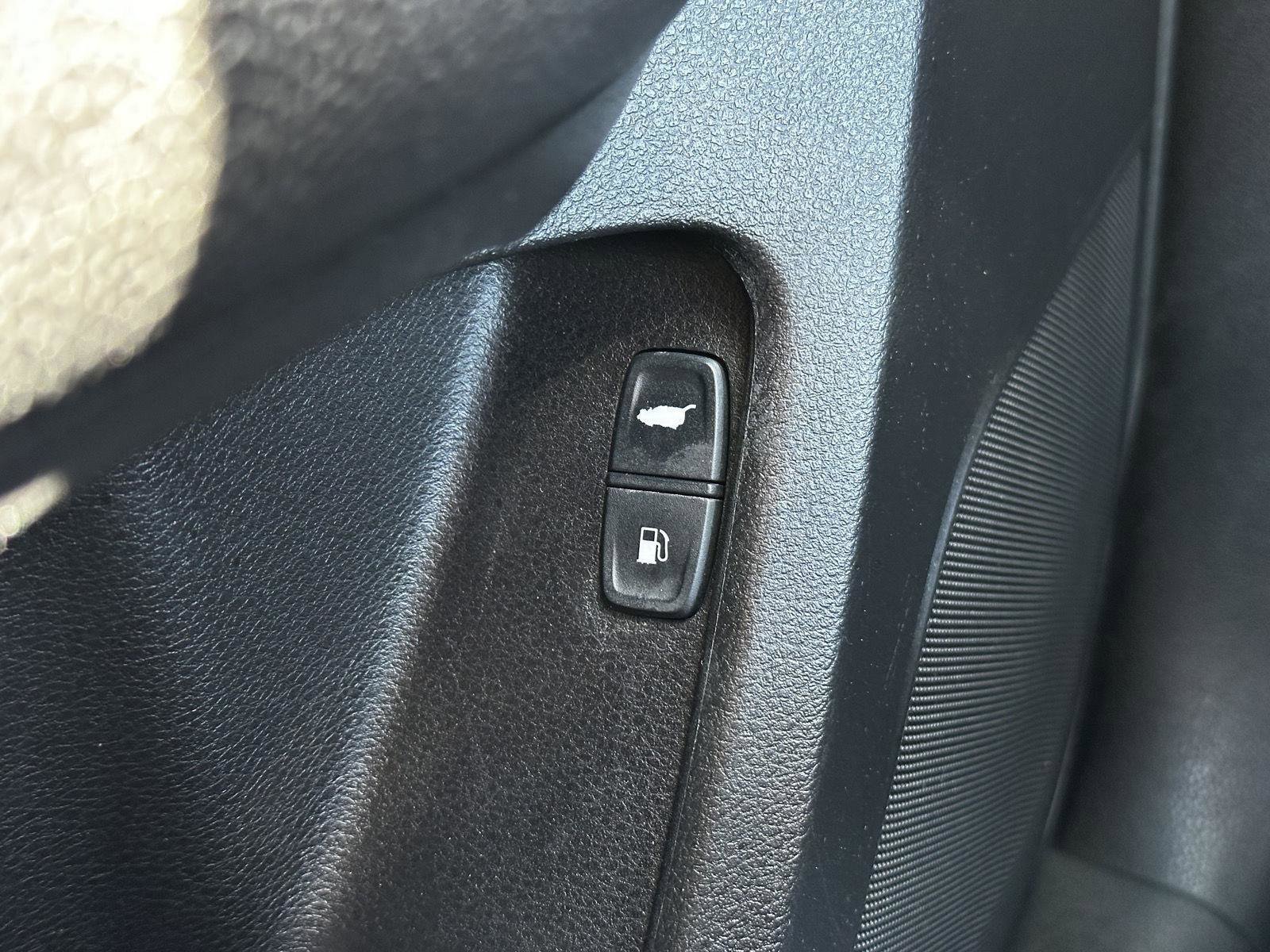 Used 2015 Acura MDX SH-AWD w/ Technology Package image 29