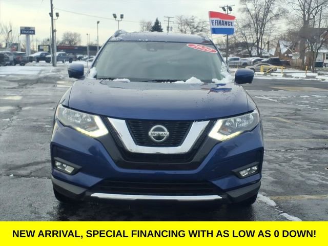 Used 2020 Nissan Rogue SL image 2
