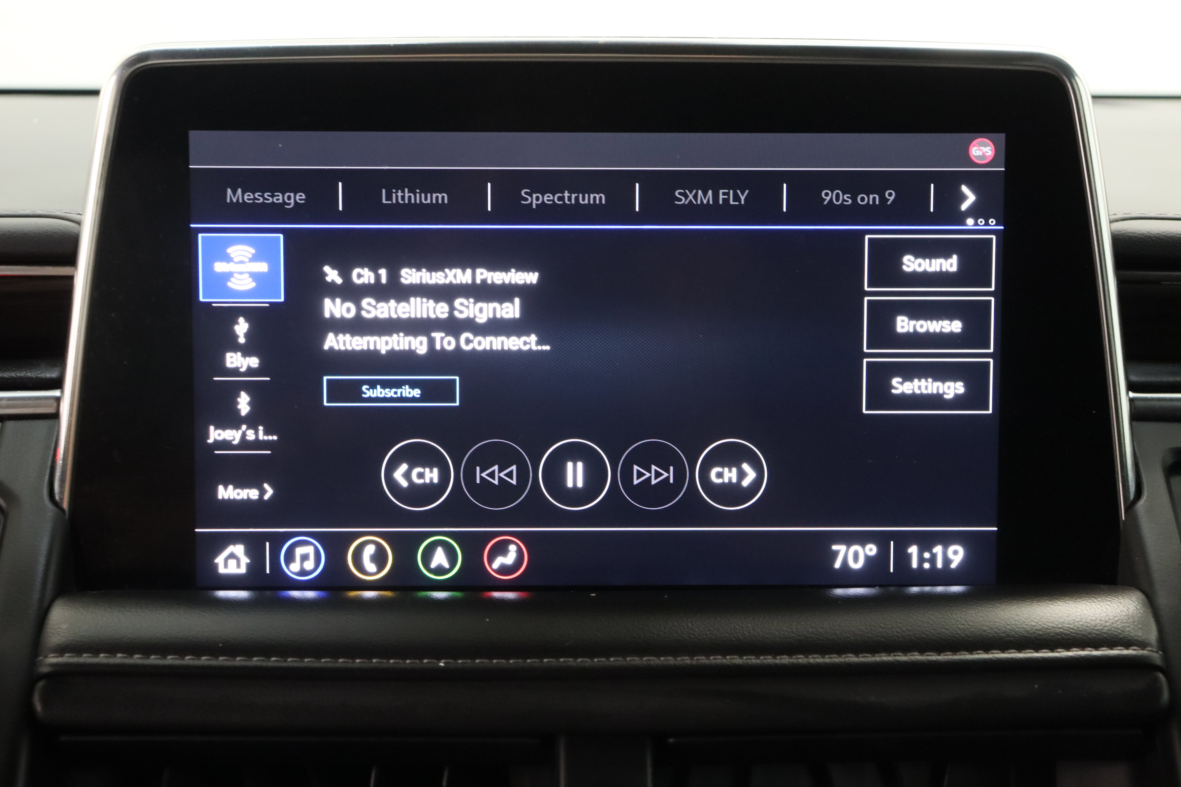 Used 2021 Chevrolet Tahoe Z71 w/ Rear Media and Nav Package AWD/4WD image 20