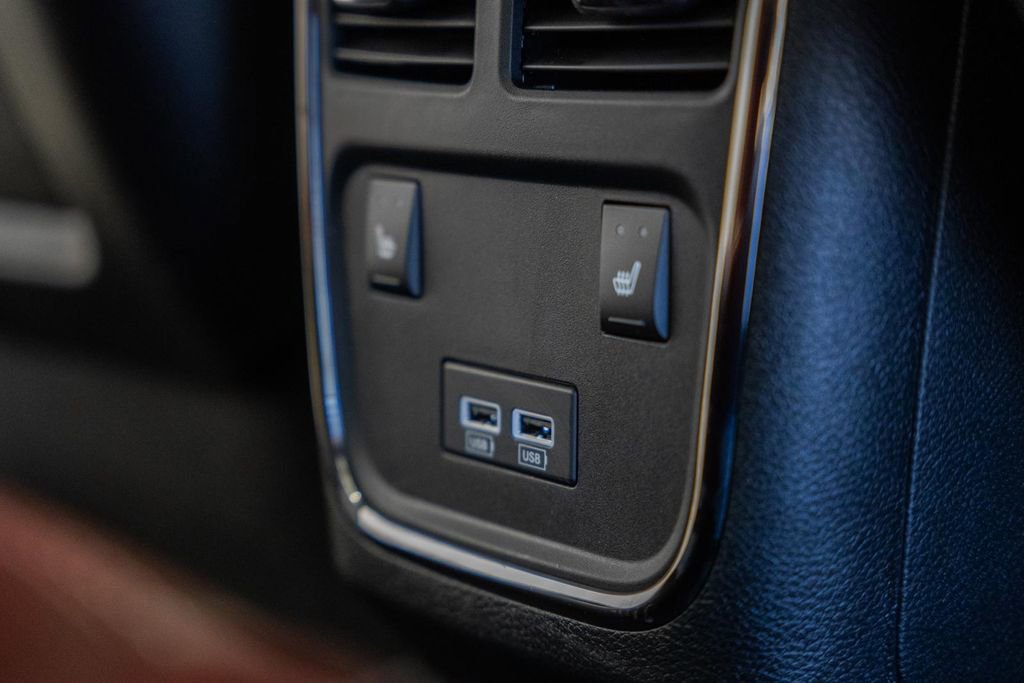 Used 2023 Dodge Charger SRT Hellcat w/ Harman/Kardon Audio Group image 39