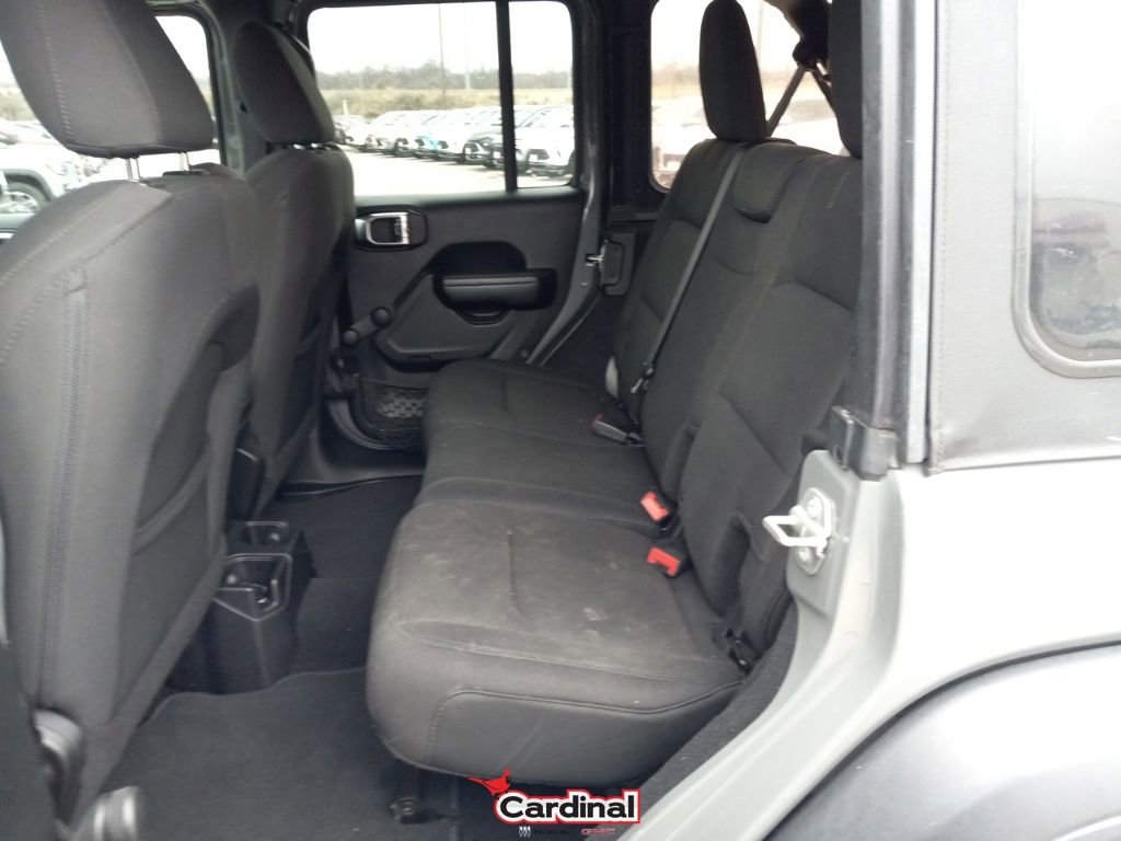 Used 2018 Jeep Wrangler Unlimited Sport image 18