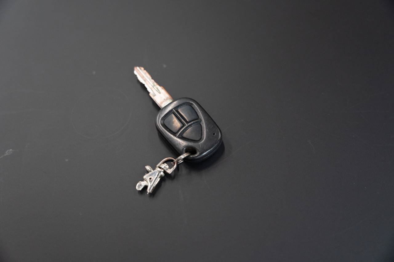 Used 2008 Tesla Roadster RWD image 80