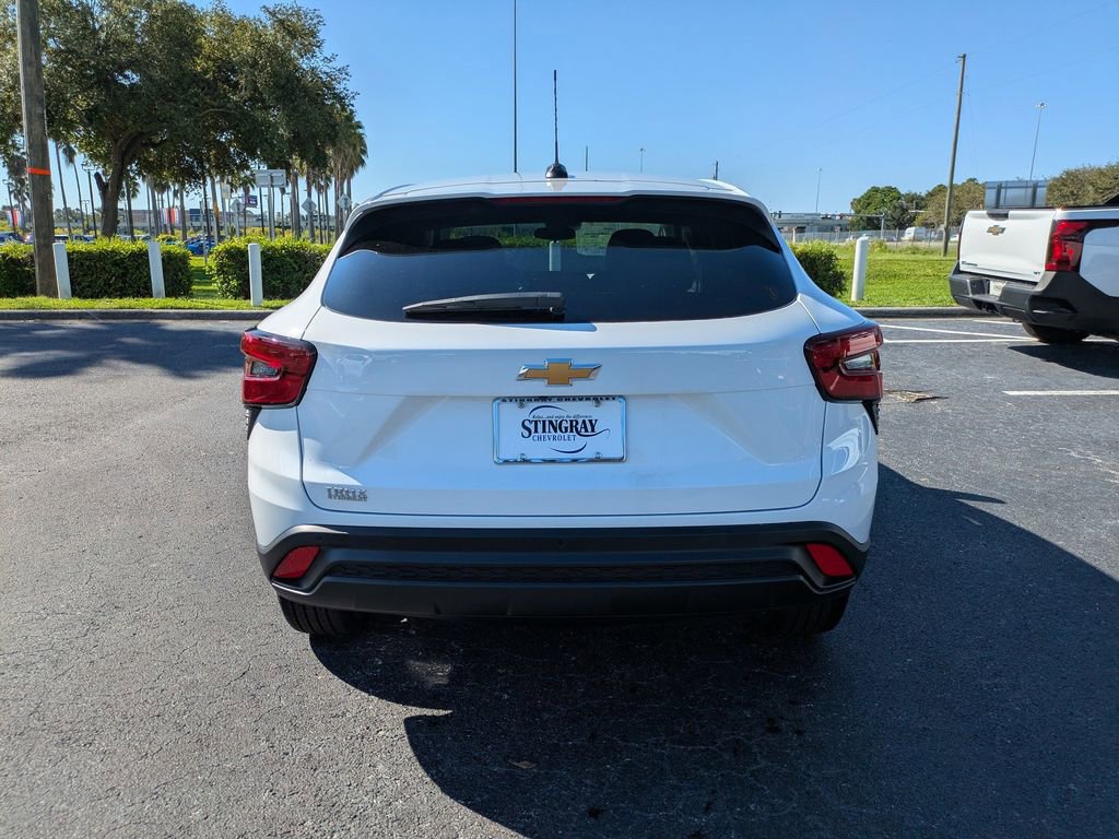 New 2026 Chevrolet Trax LS w/ Driver Confidence Package image 5