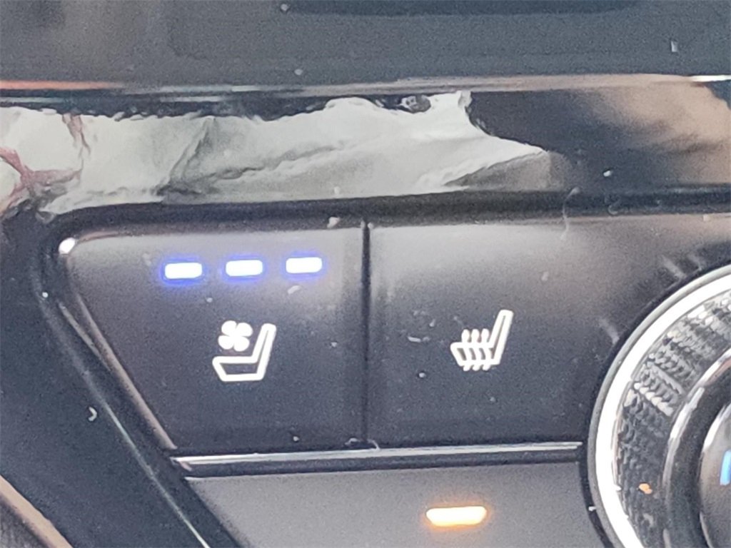 Used 2025 Honda Accord Touring image 13