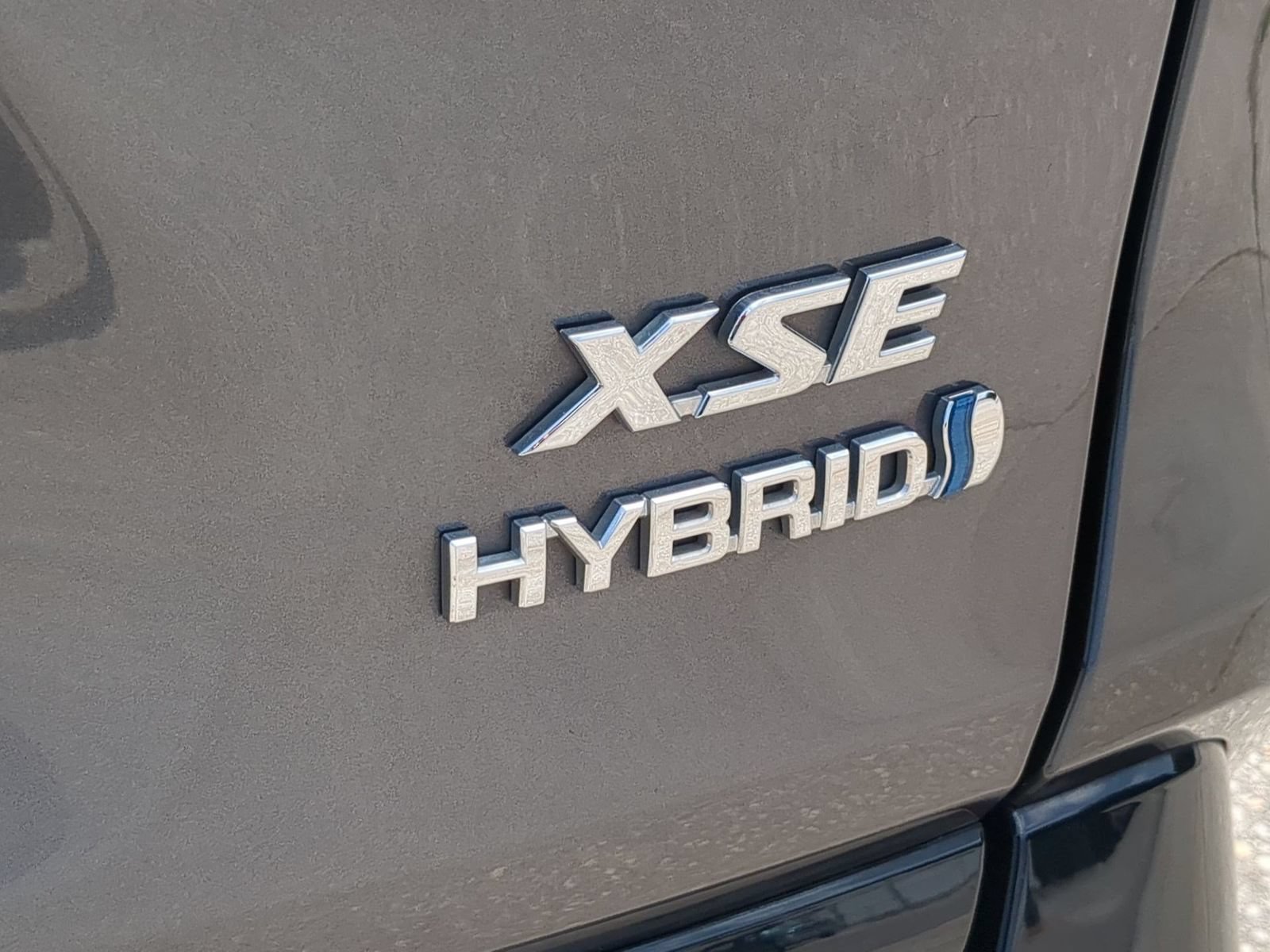 Used 2022 Toyota RAV4 XSE AWD/4WD image 33