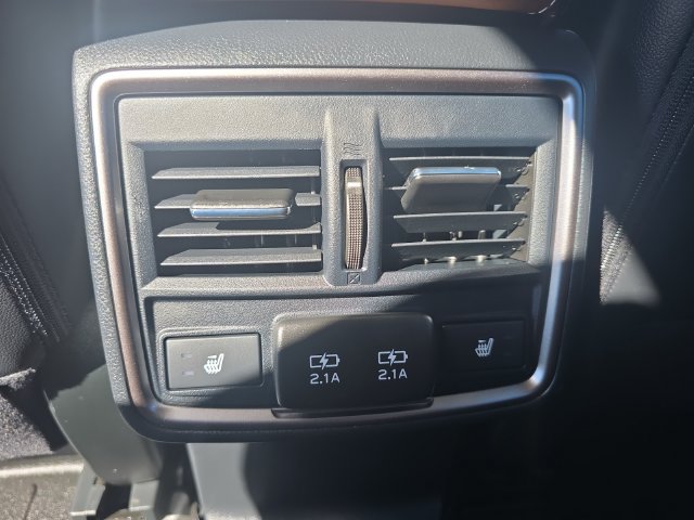Certified 2024 Subaru Forester Touring AWD/4WD image 21