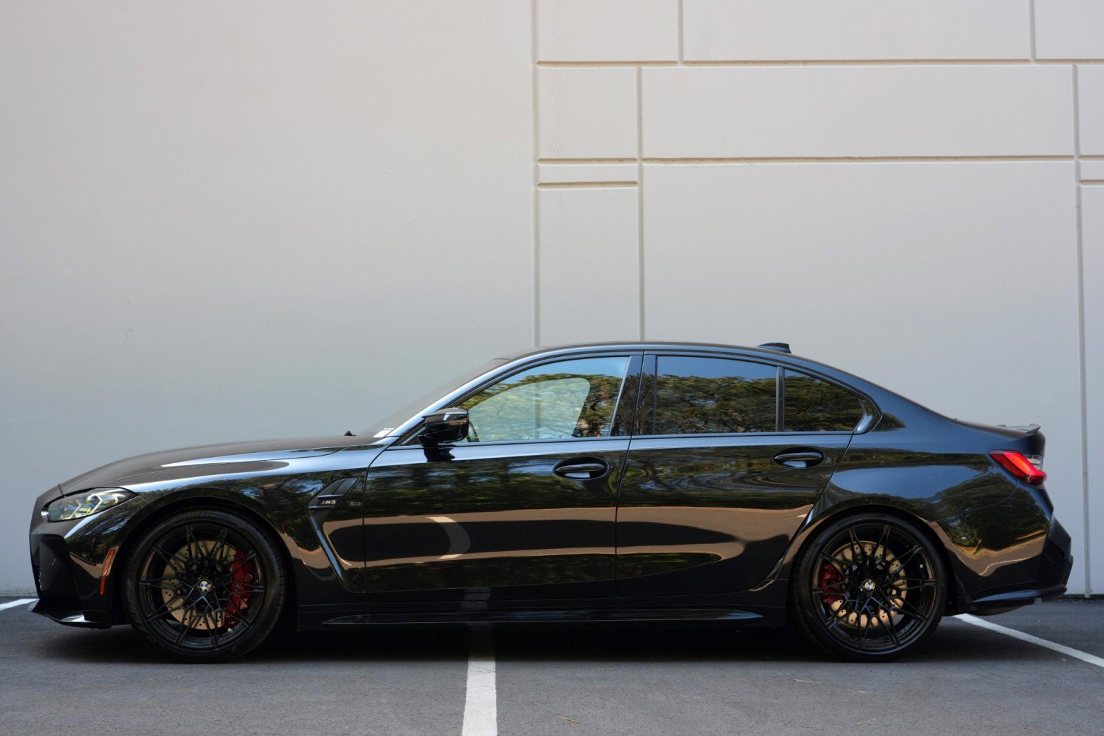 Used 2022 BMW M3 RWD image 10
