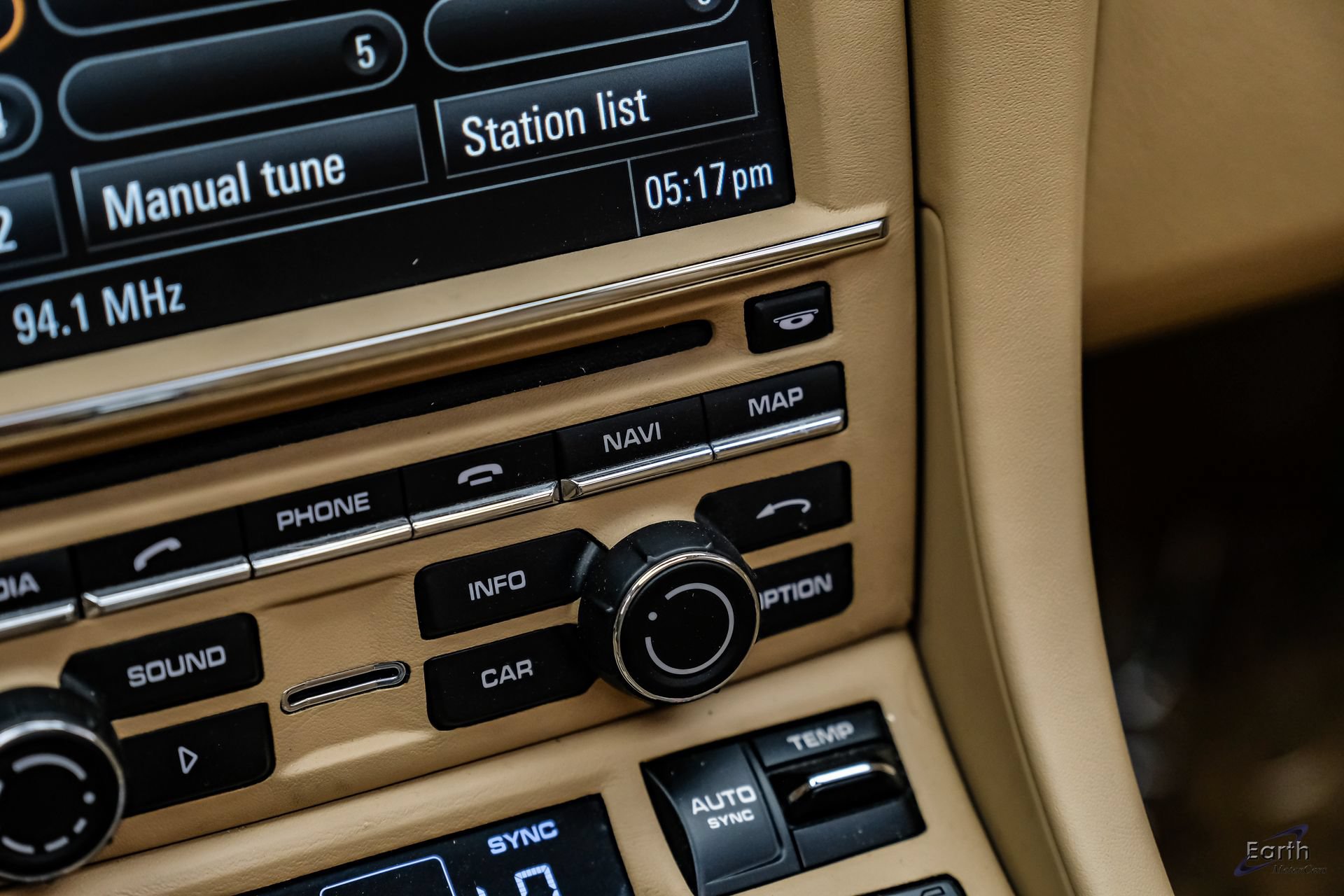 Used 2014 Porsche 911 Turbo S AWD/4WD image 80
