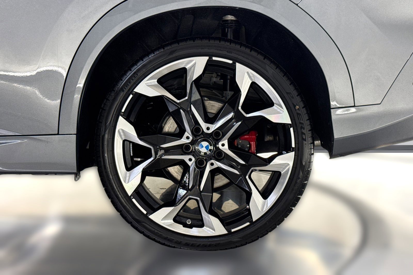 New 2026 BMW X2 xDrive28i w/ Technology Package AWD/4WD image 12