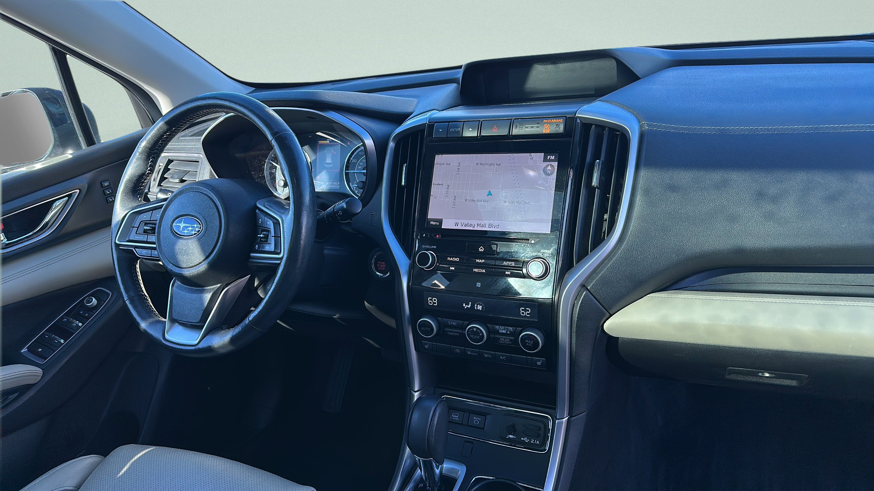 Used 2021 Subaru Ascent Limited w/ Technology Package image 33