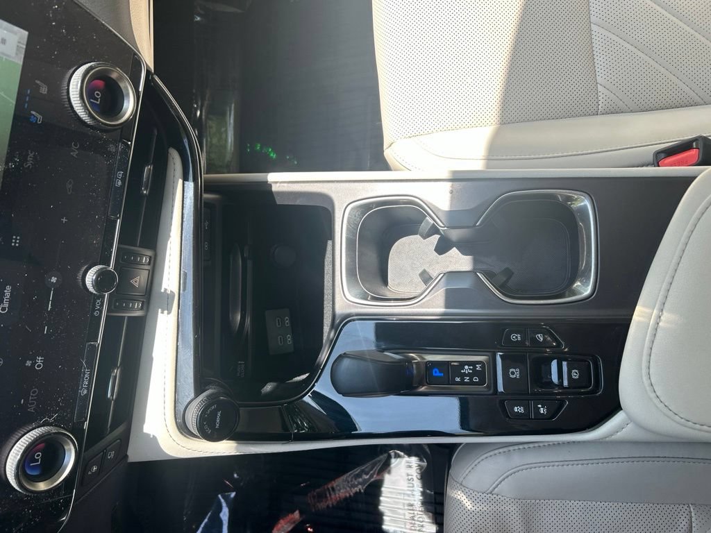 Used 2025 Lexus NX 350 AWD w/ Rear Seat Package image 17