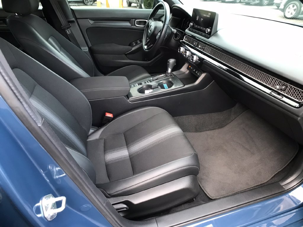 Certified 2025 Honda Civic Sport image 12