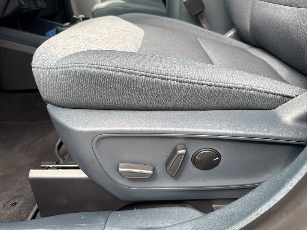 New 2026 Ford Maverick XLT w/ XLT Luxury Package FWD image 13