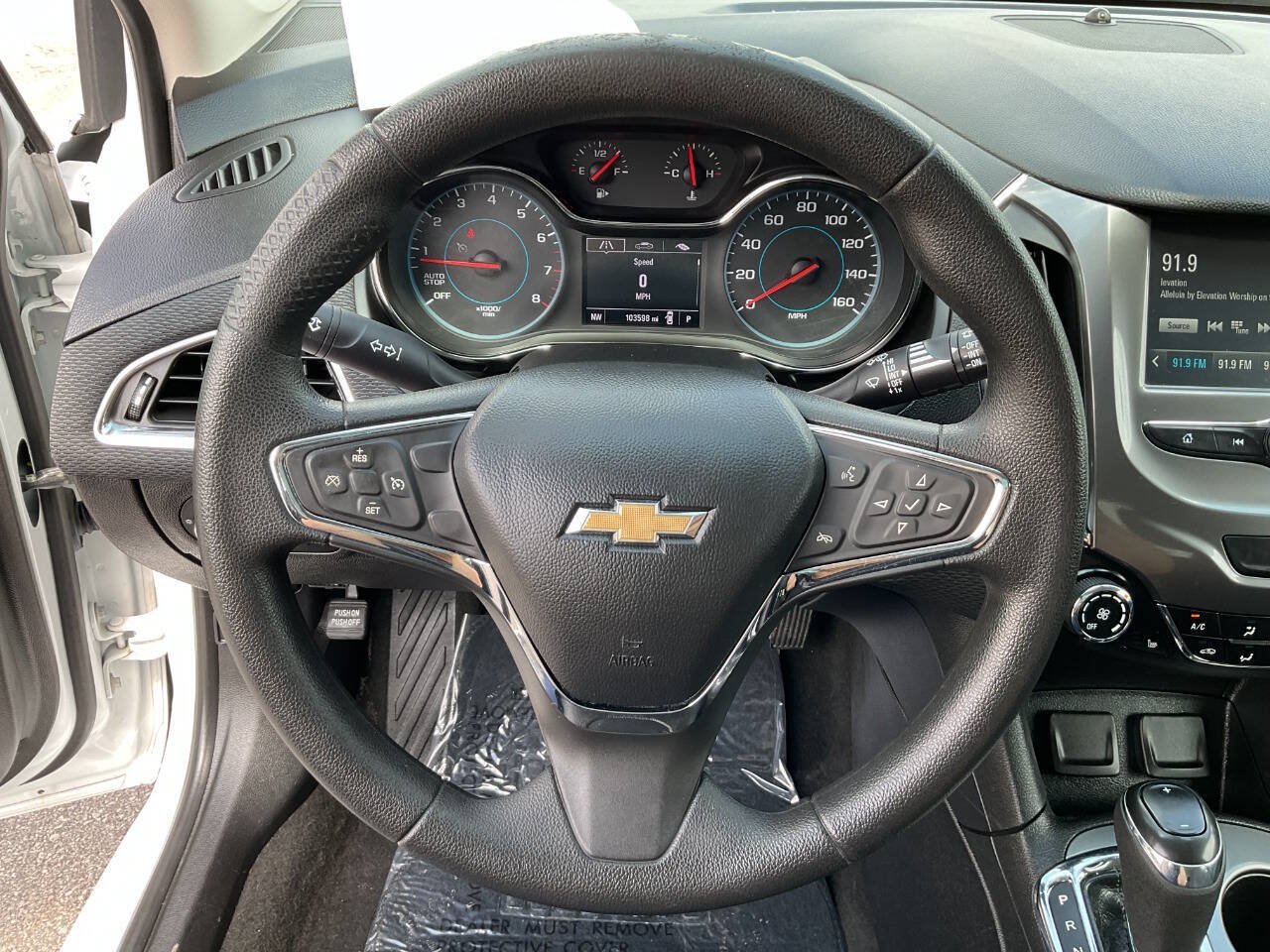 Used 2017 Chevrolet Cruze LT w/ Convenience Package FWD image 17
