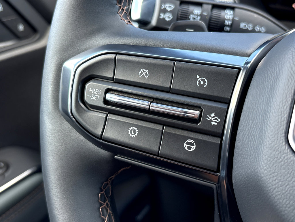 New 2026 GMC Acadia AT4 w/ Super Cruise Package image 15