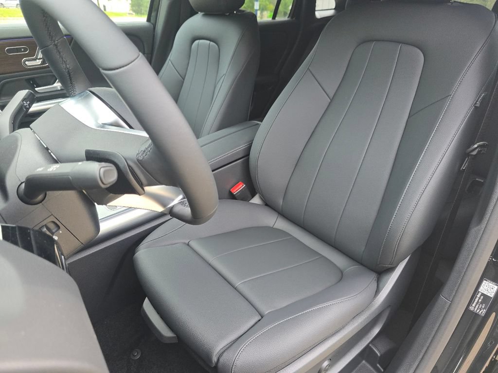 New 2026 Mercedes-Benz GLA 250 4MATIC image 23