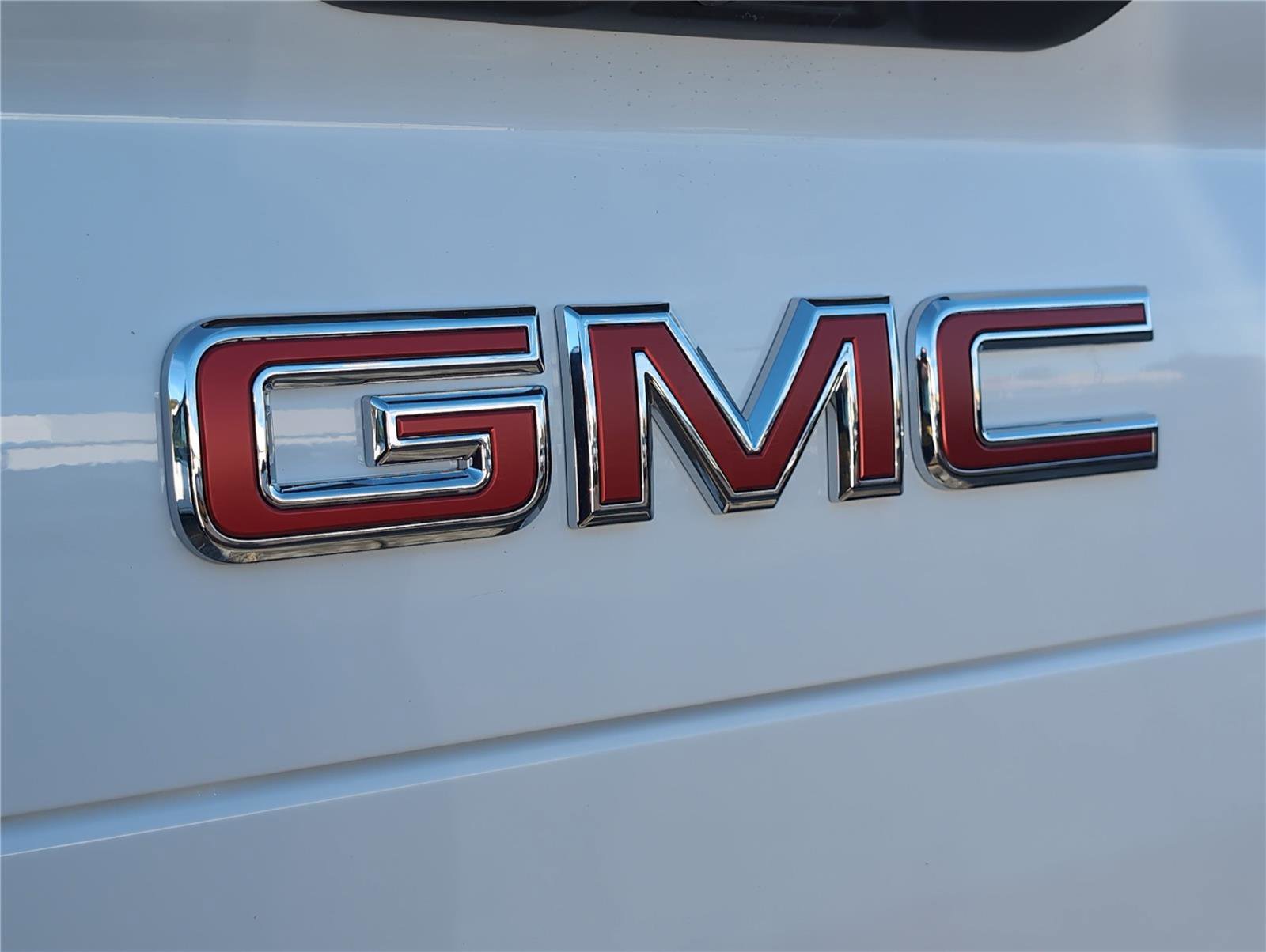 New 2026 GMC Sierra EV Elevation image 10