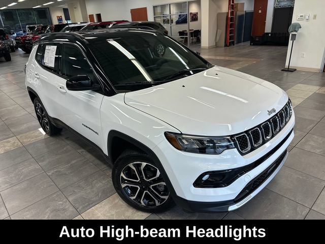 Used 2023 Jeep Compass Limited AWD/4WD image 10
