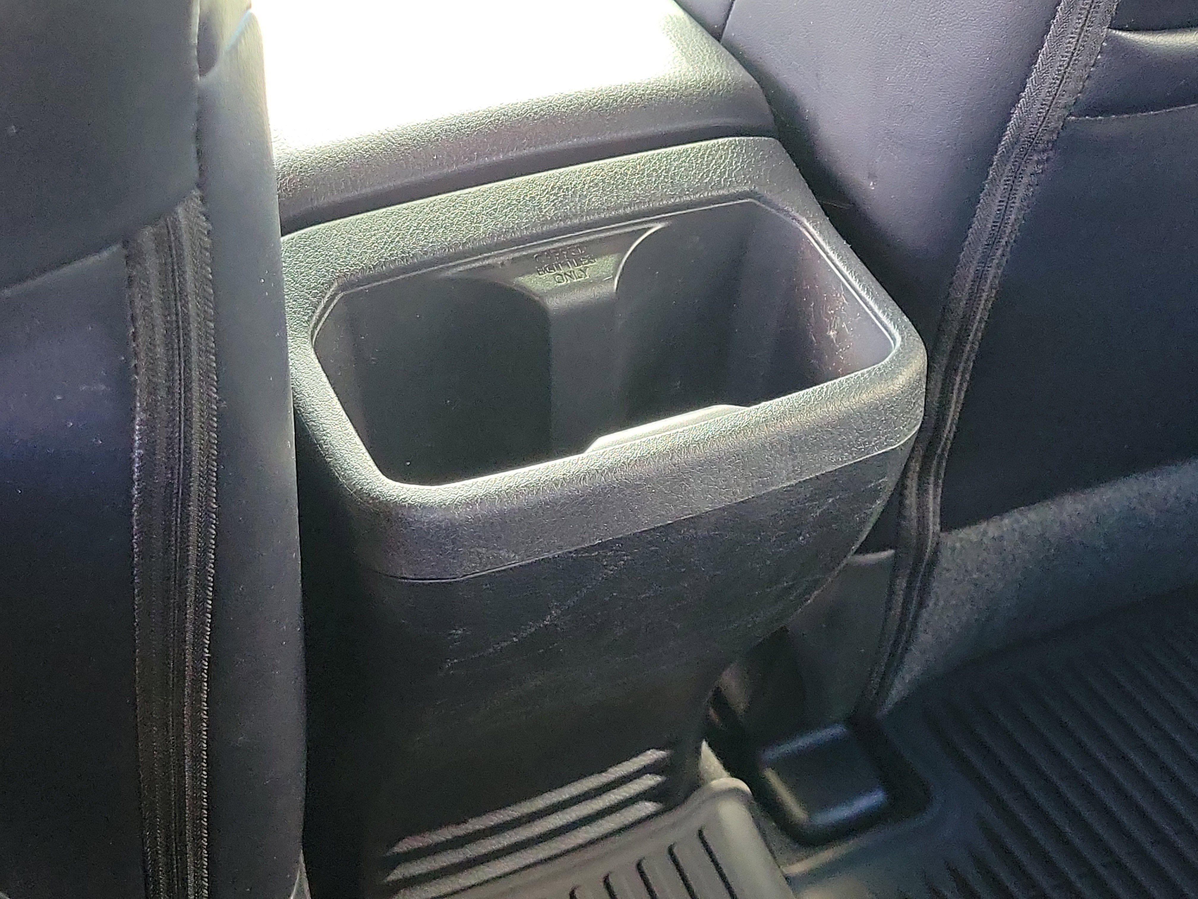 Used 2022 Toyota Tacoma Limited image 15