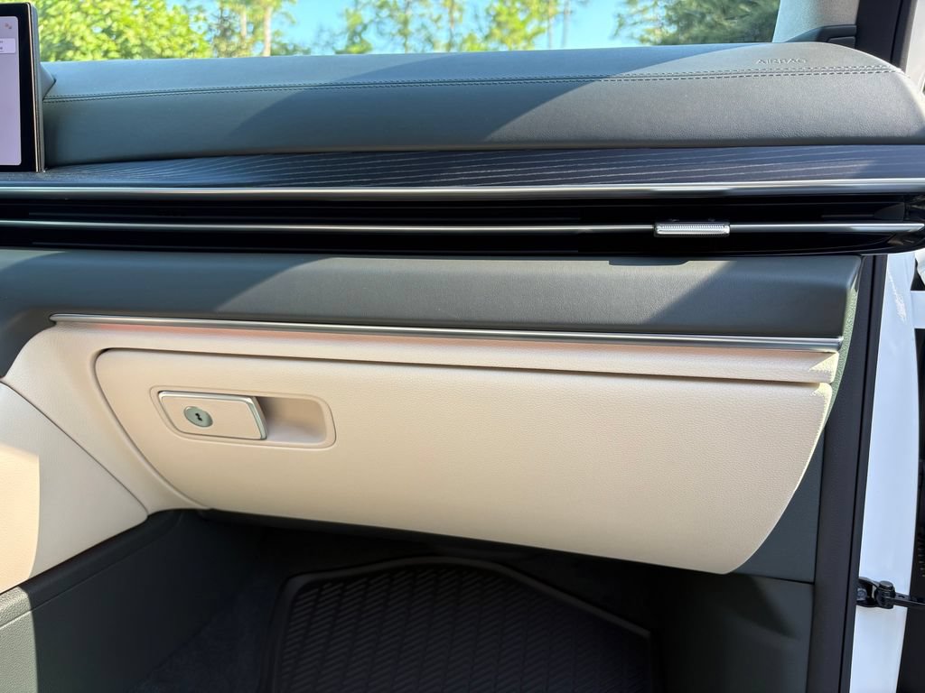 New 2027 Genesis GV80 3.5T e-SC AWD/4WD image 36