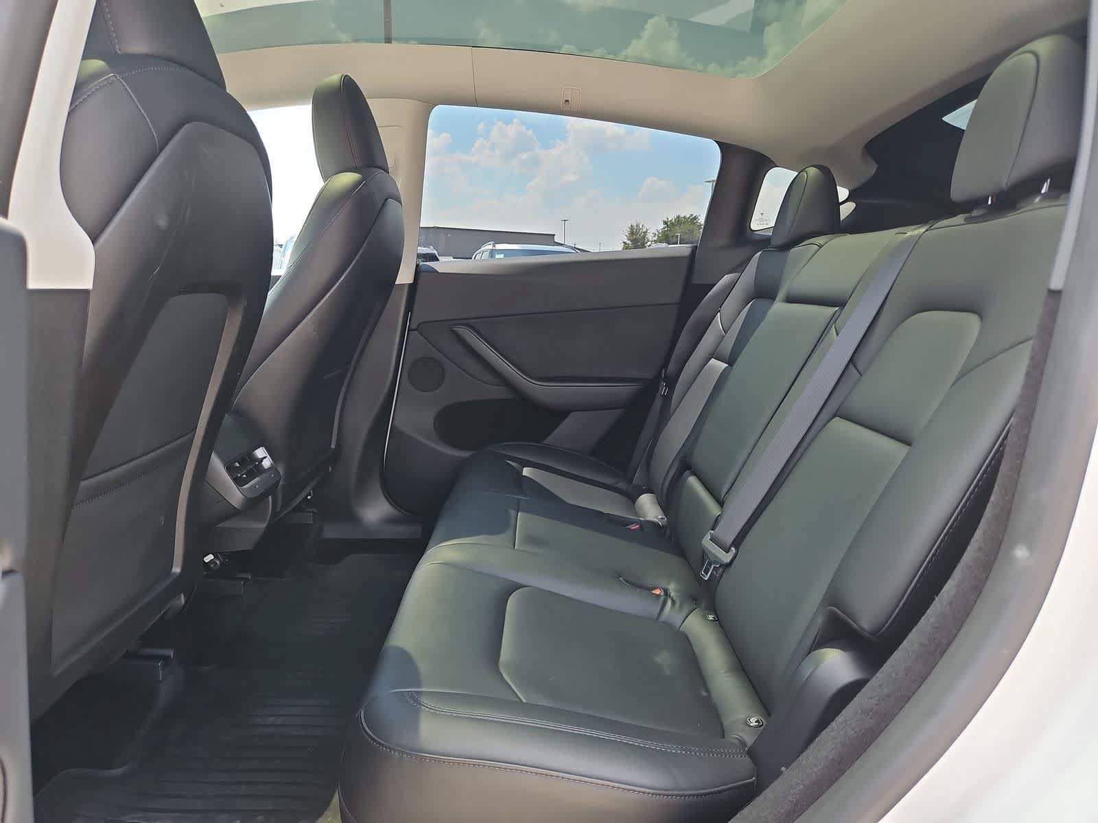 Used 2023 Tesla Model Y Long Range AWD/4WD image 20