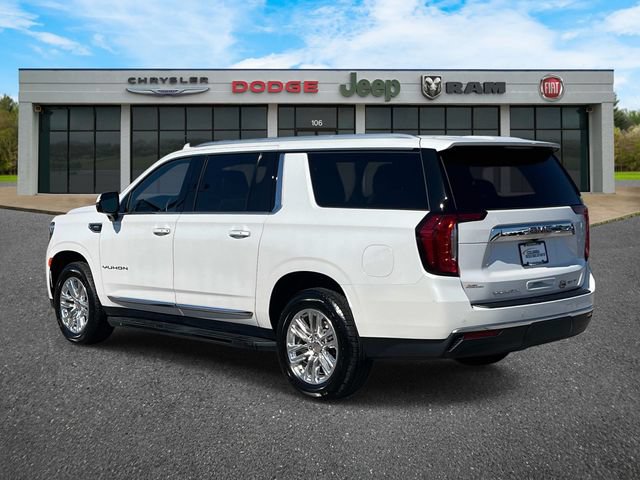 Used 2023 GMC Yukon XL SLT w/ SLT Premium Package AWD/4WD image 8