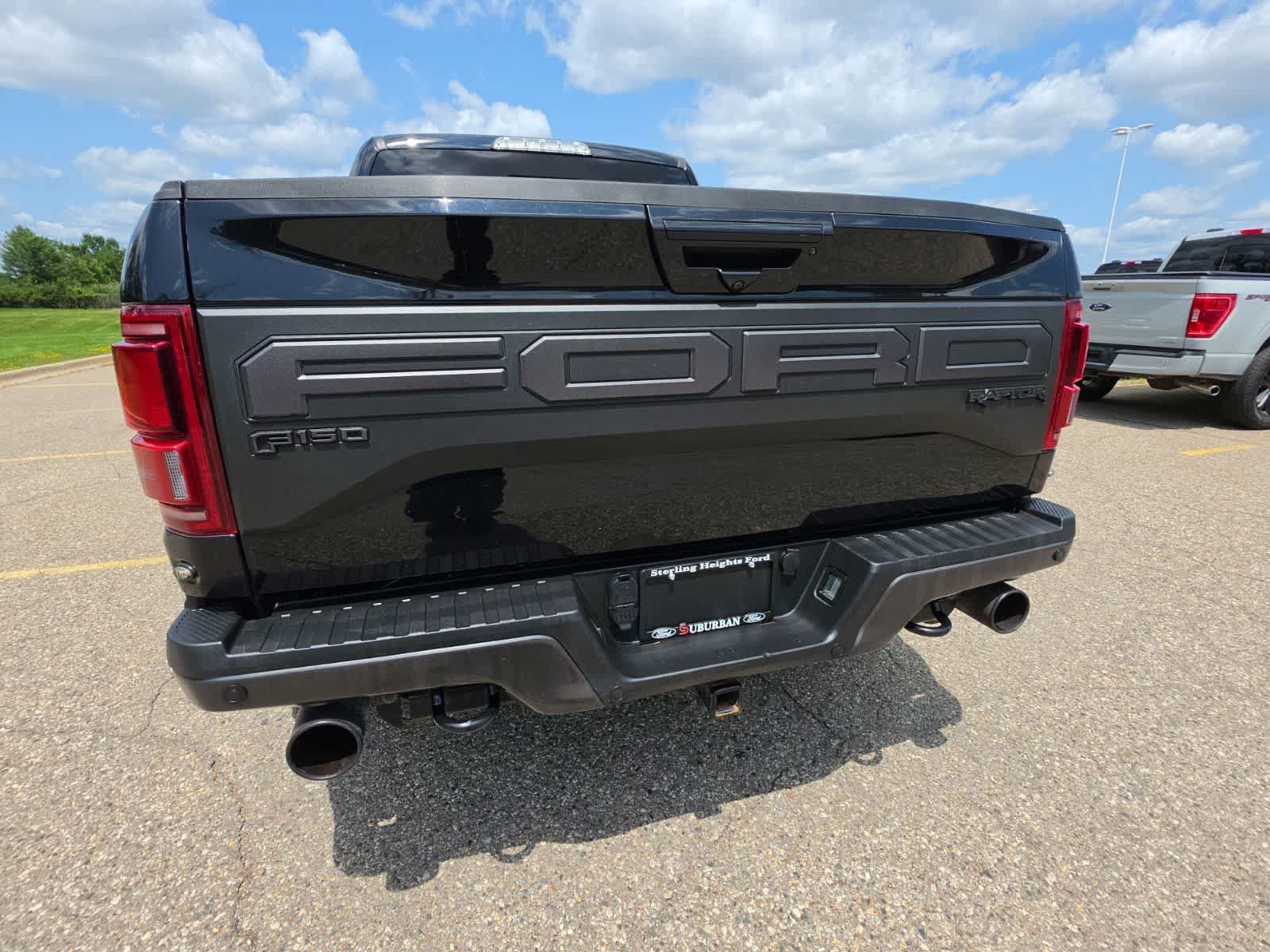 Used 2019 Ford F150 Raptor w/ Equipment Group 802A Luxury AWD/4WD image 10