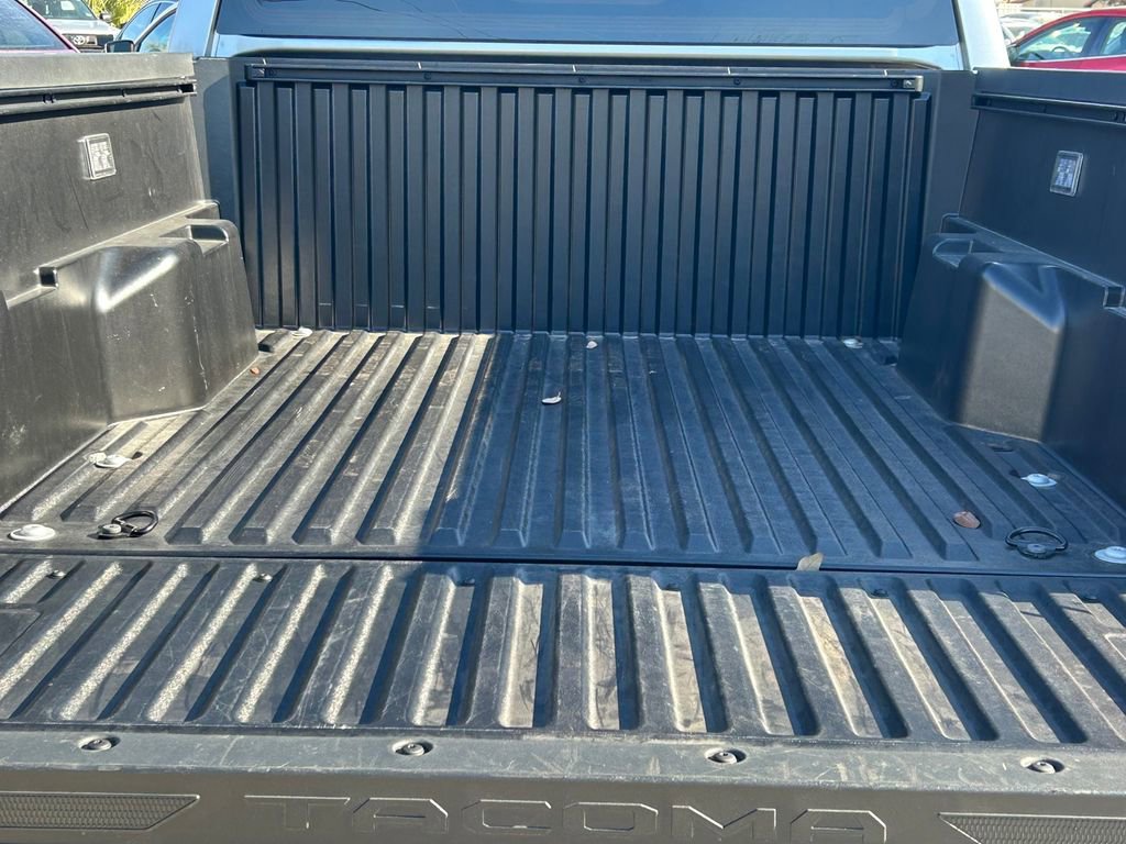 Certified 2025 Toyota Tacoma SR5 image 13