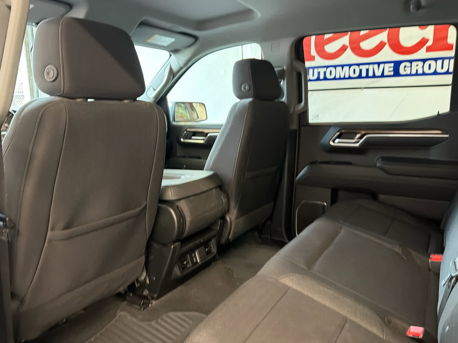 Used 2025 Chevrolet Silverado 1500 LT image 18