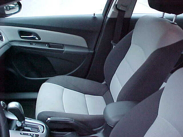 Used 2015 Chevrolet Cruze LS image 14