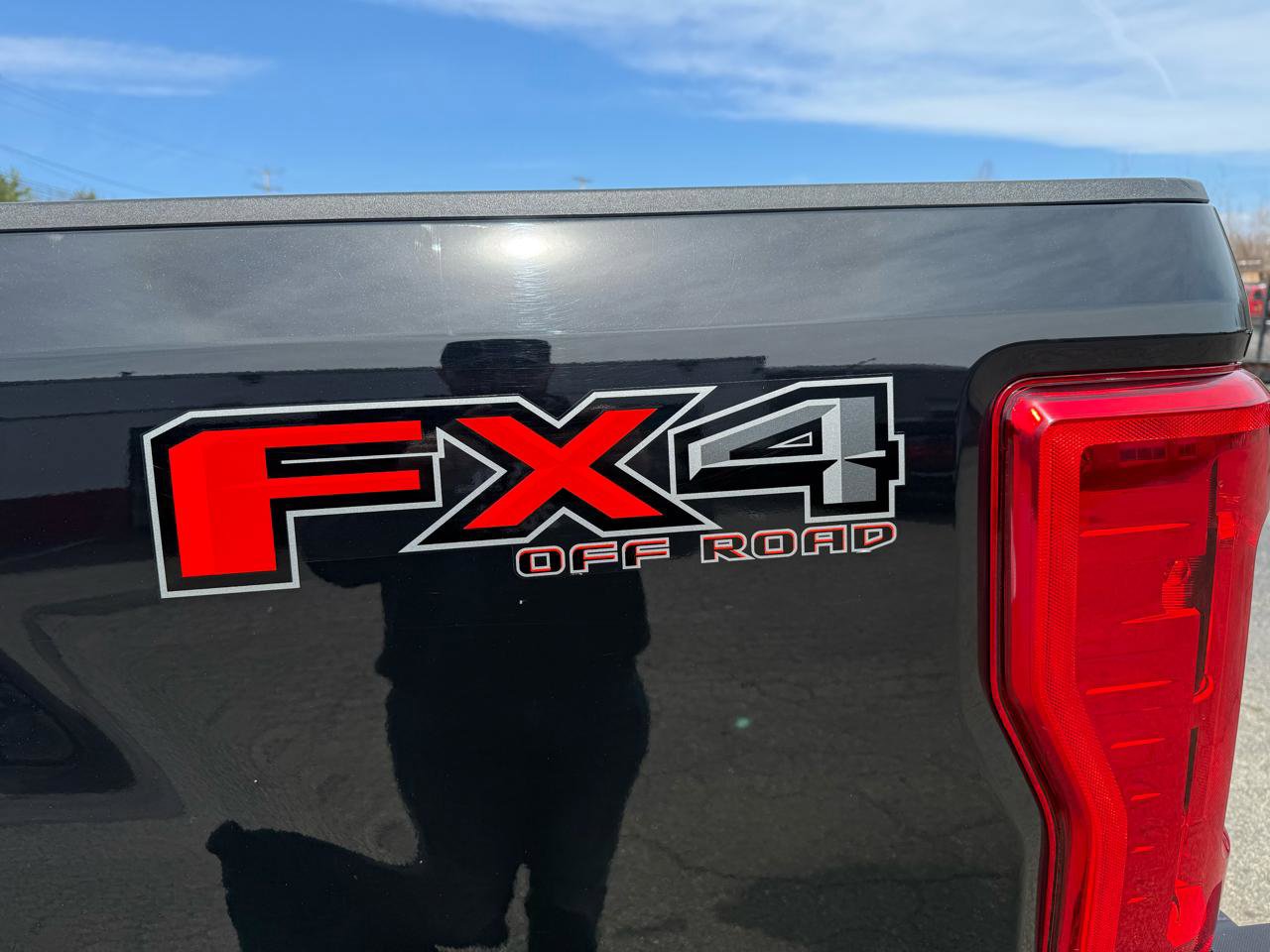 Used 2019 Ford F250 XLT w/ XLT Value Package image 11