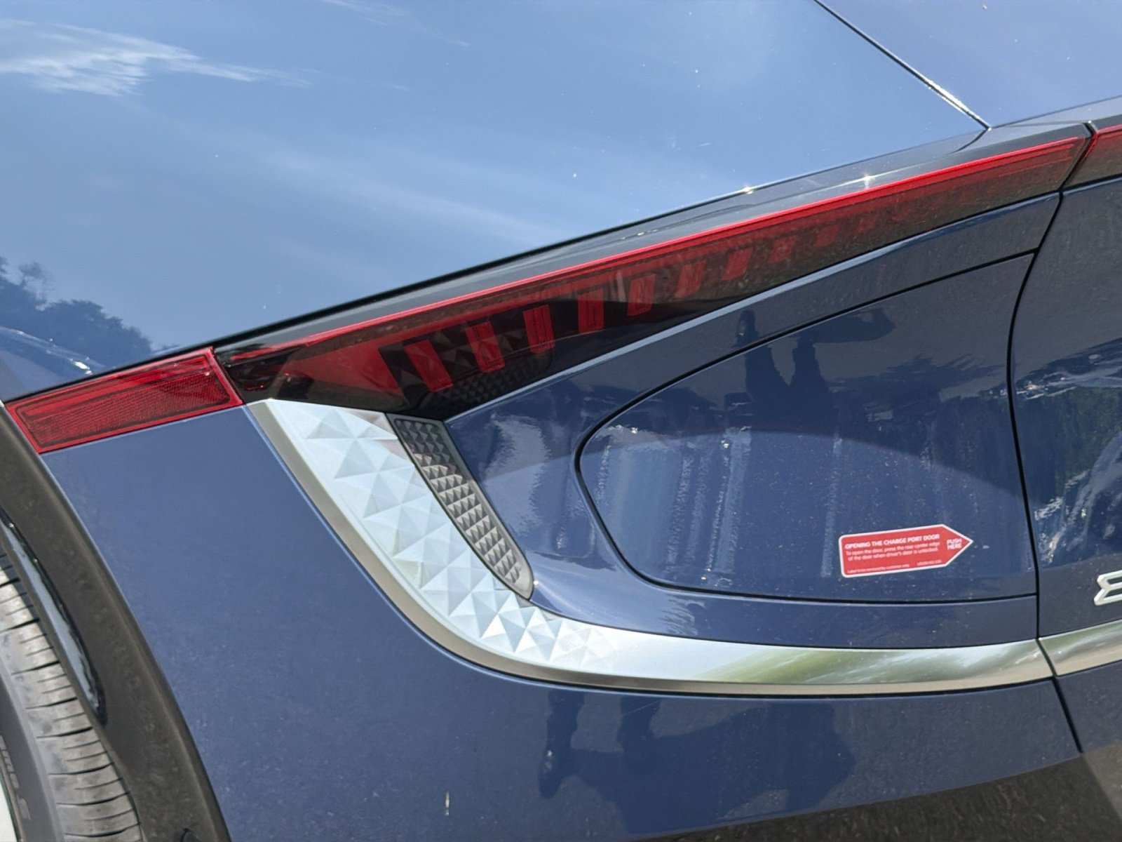New 2026 Kia EV6 Wind AWD/4WD image 17