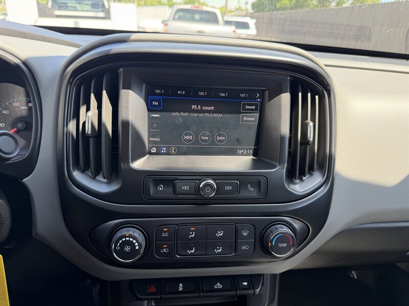 Used 2022 Chevrolet Colorado W/T w/ Custom Special Edition AWD/4WD image 35