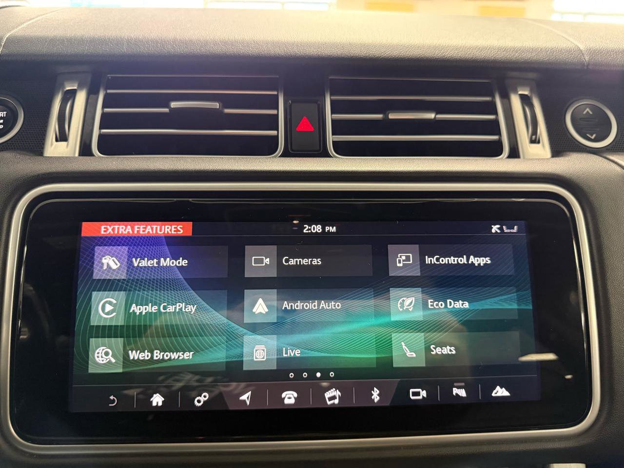 Used 2018 Land Rover Range Rover HSE image 15