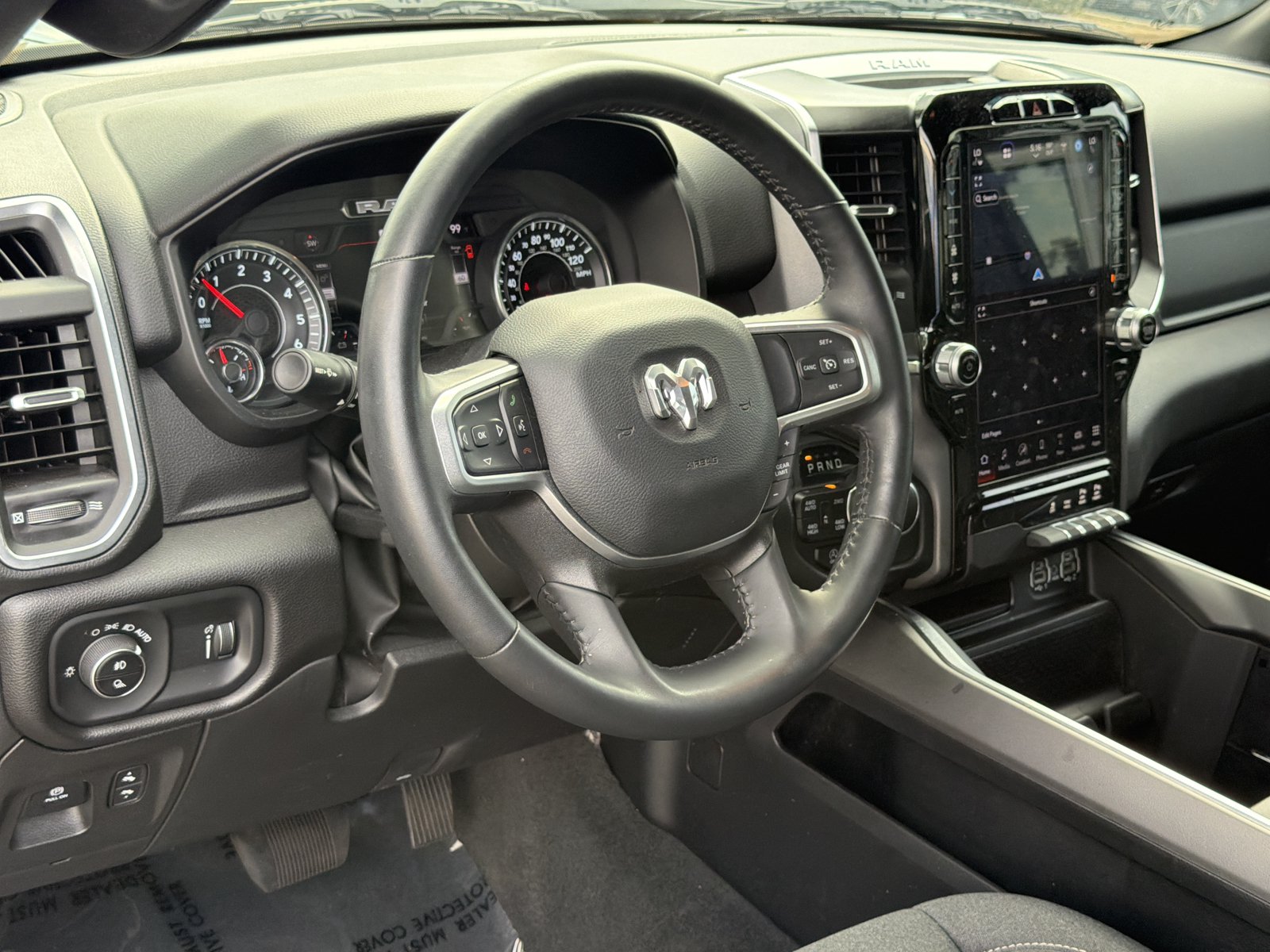 Used 2024 RAM 1500 Big Horn AWD/4WD image 17