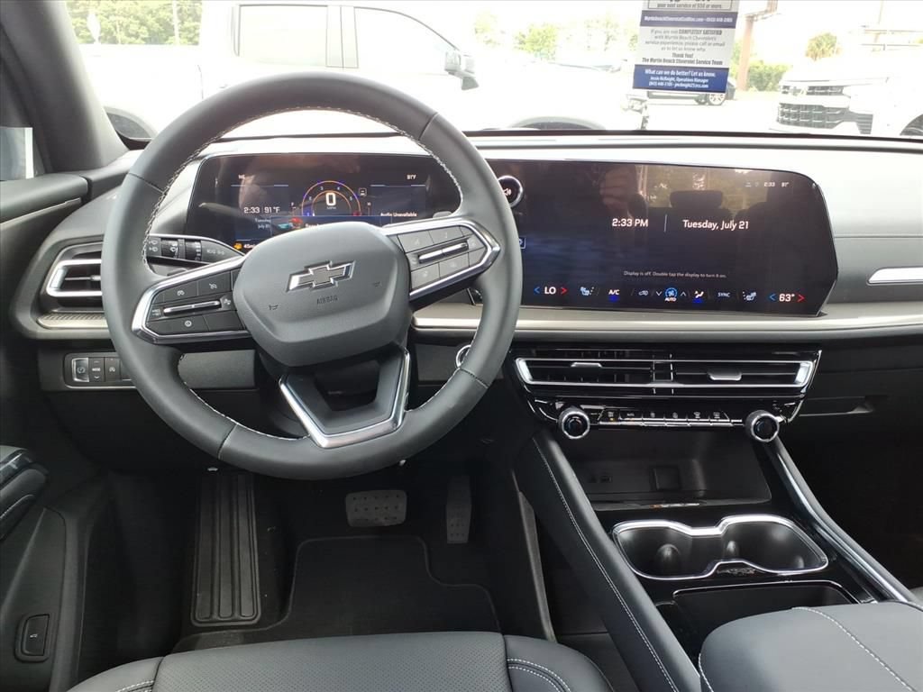New 2026 Chevrolet Traverse LT w/ Midnight/Sport Edition FWD image 13