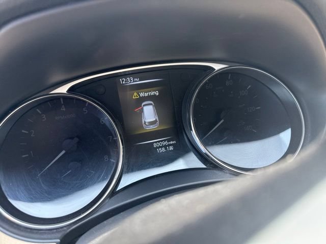 Used 2016 Nissan Rogue SV w/ SV Premium Package AWD/4WD image 11