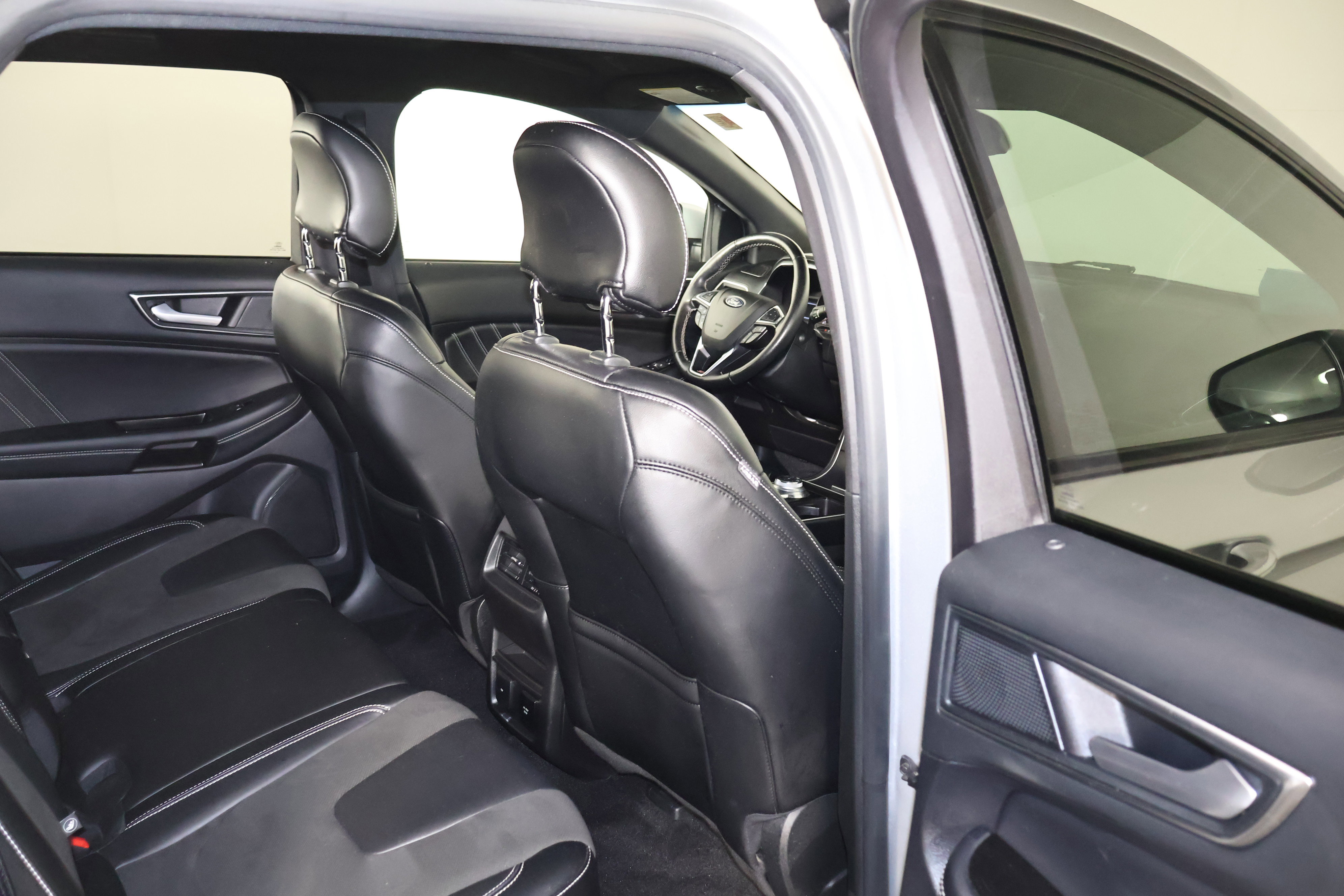 Used 2019 Ford Edge ST w/ Convenience Package image 45