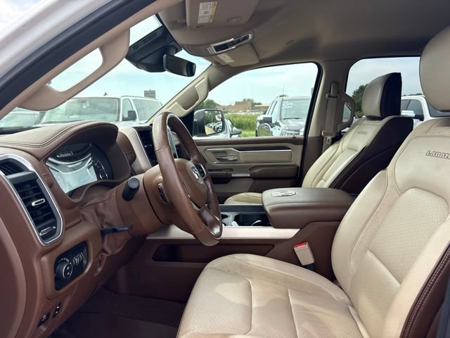 Used 2019 RAM 1500 Laramie AWD/4WD image 9
