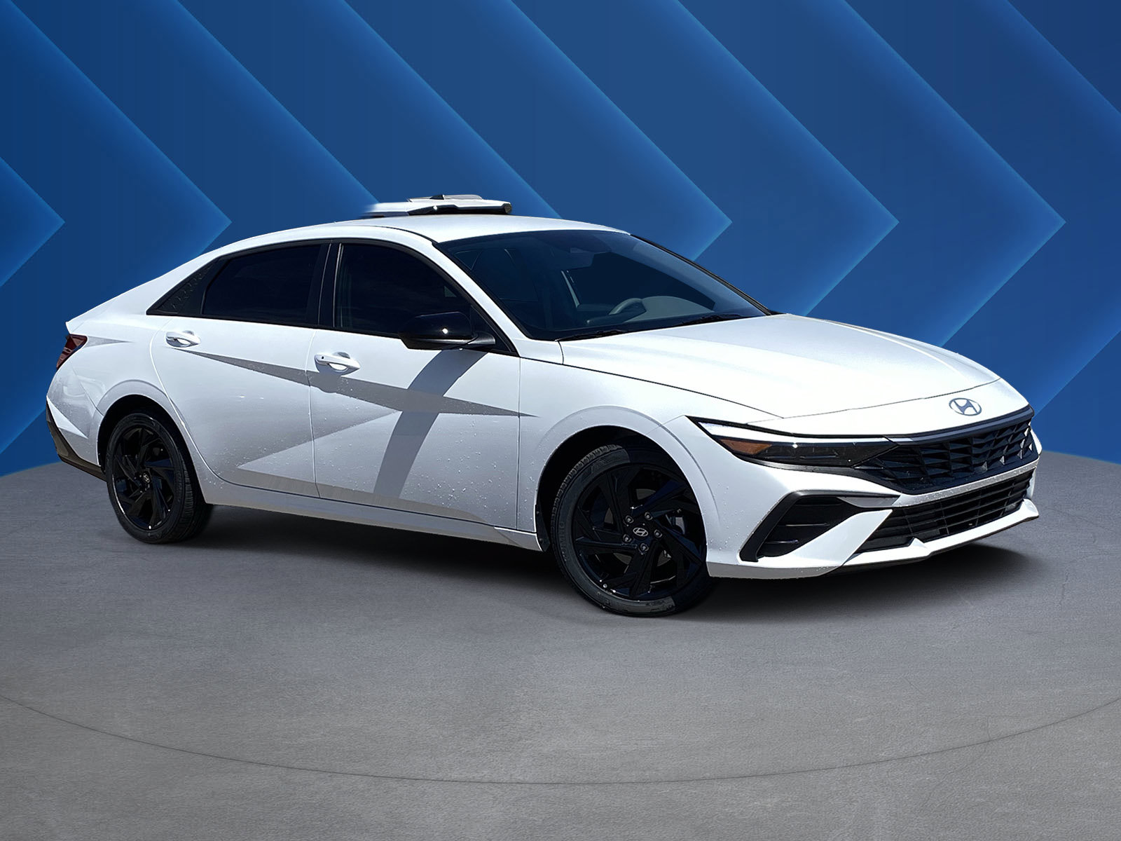 Used 2026 Hyundai Elantra Sport FWD image 1